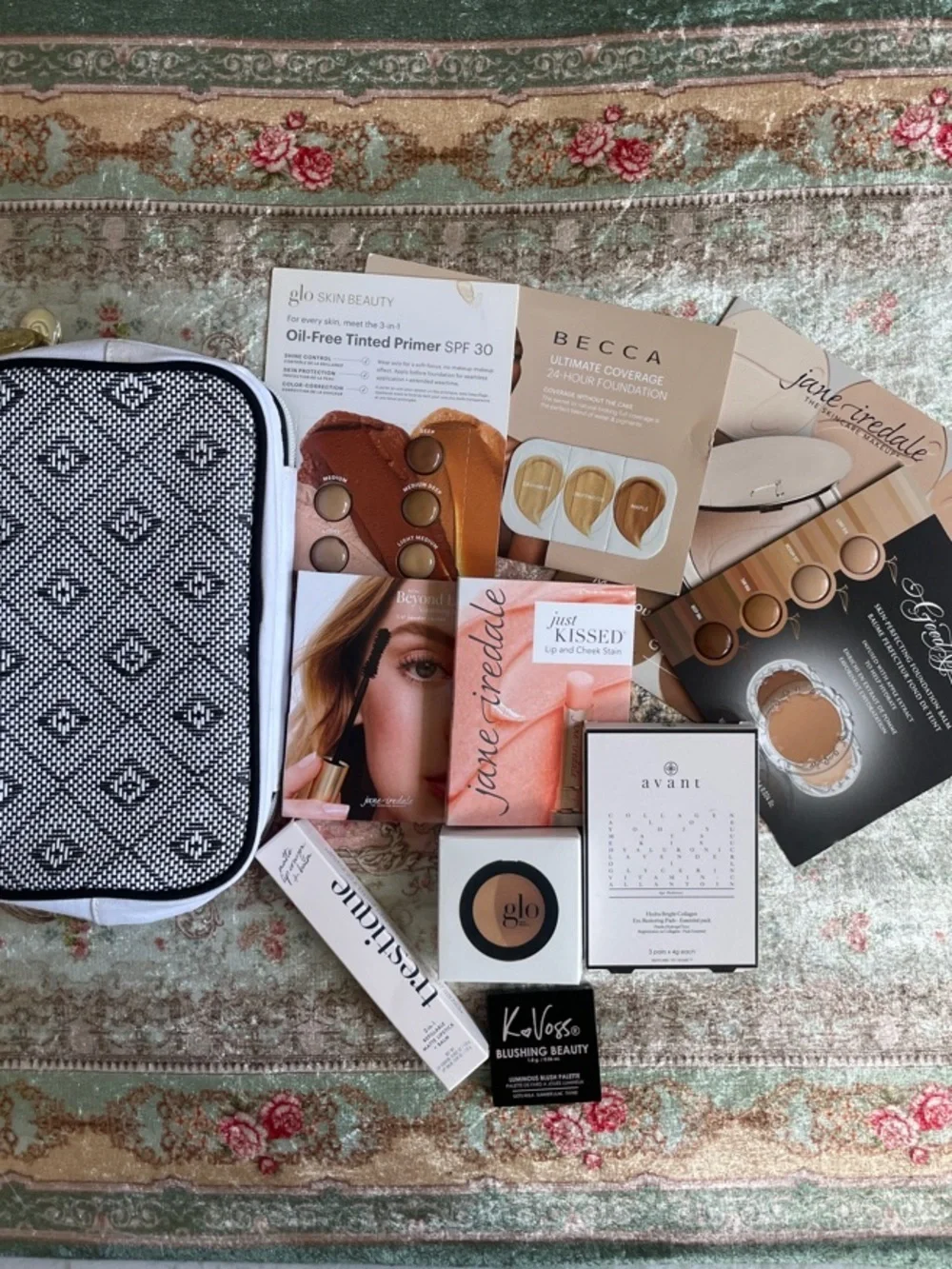 Clean Beauty bundle with makeup bag